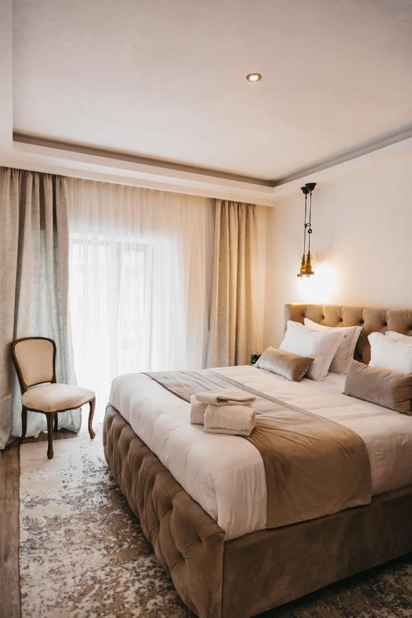 Hotel The Berg'S 2 Ocna Mures Exteriér fotografie